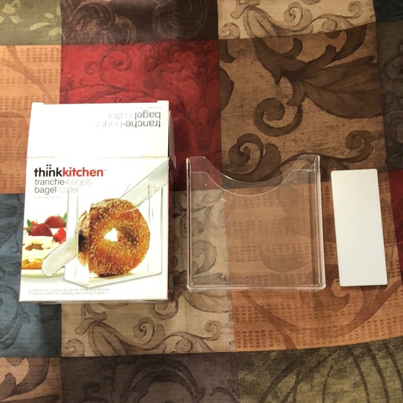 🛍️5/$20🛍️NWT Bagel Cutter - Picture 2 of 3